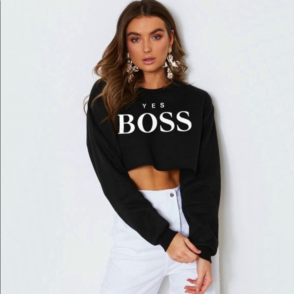 Female Crop Top Long Sleeve